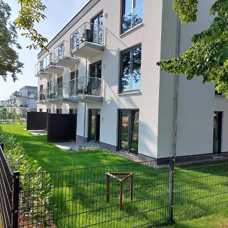 Sporthotel Neuruppin - Apartmenthaus Mit Ferienwohnungen Exterior photo
