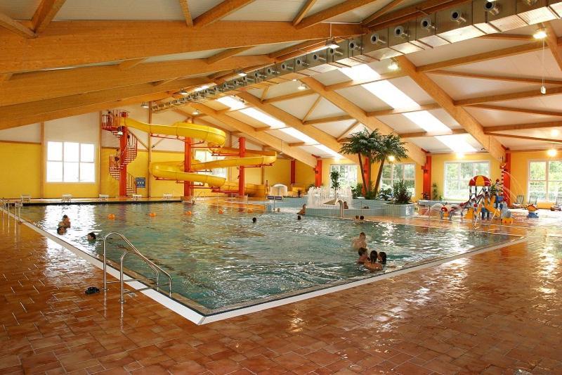Sporthotel Neuruppin - Apartmenthaus Mit Ferienwohnungen Exterior photo