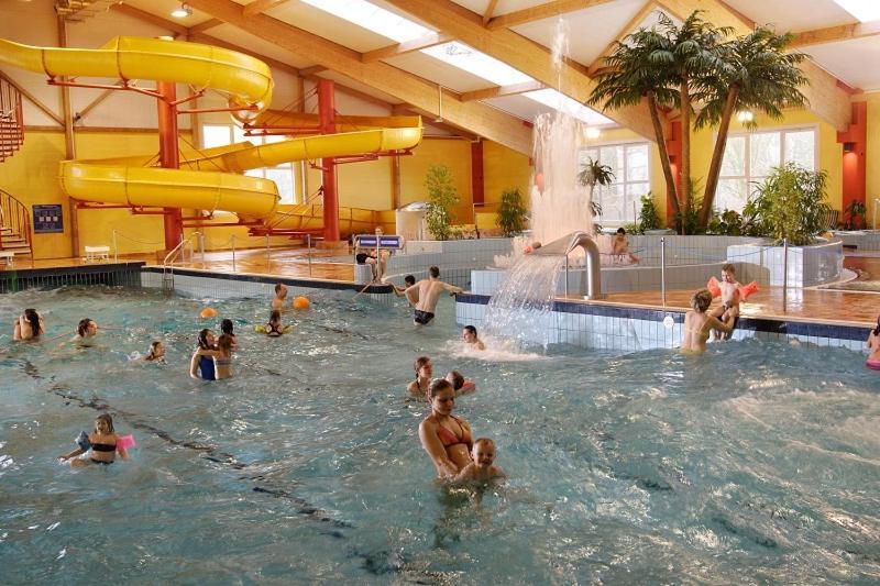 Sporthotel Neuruppin - Apartmenthaus Mit Ferienwohnungen Exterior photo