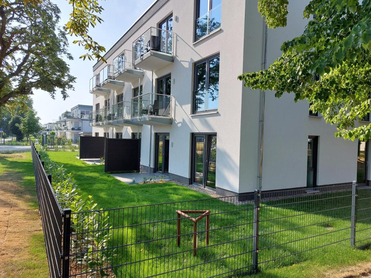 Sporthotel Neuruppin - Apartmenthaus Mit Ferienwohnungen Exterior photo